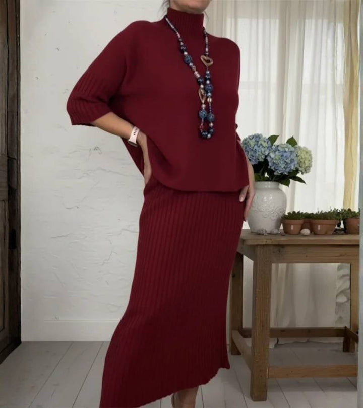 Debora | Stickset med ribbad midinederdel
