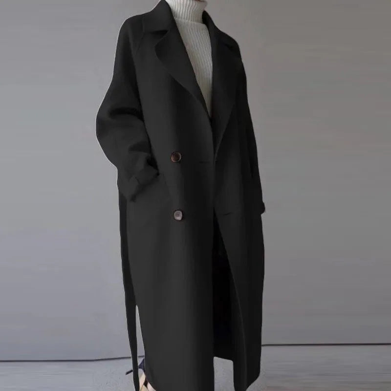 Malvine | Elegant Långkappa i Tidlös Design