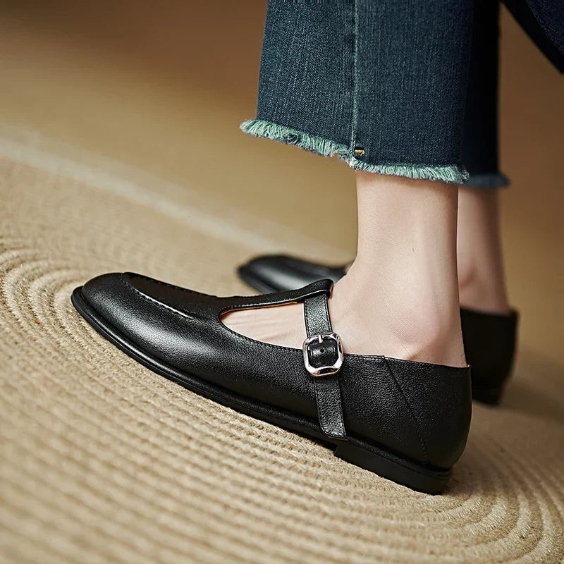 Selvana | Lågklackade Pumps