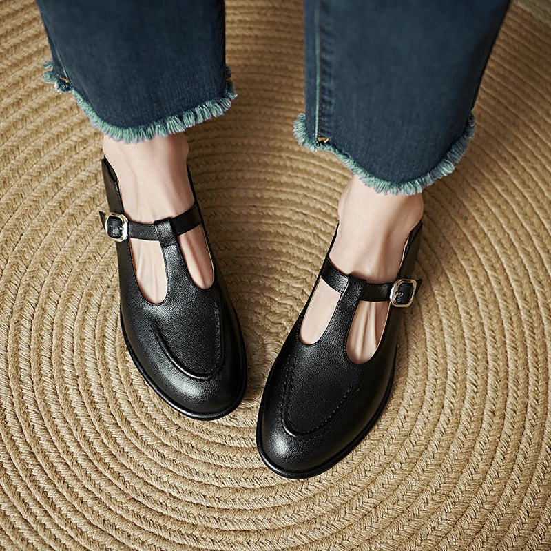 Selvana | Lågklackade Pumps
