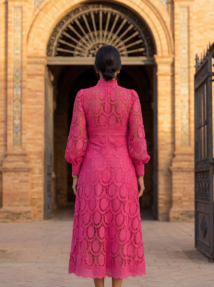Carmona Elegant Sidenklänning – Maison Claire et Sylvie