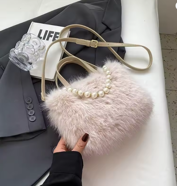 Tiffany | Fuskpäls Crossbody-väska