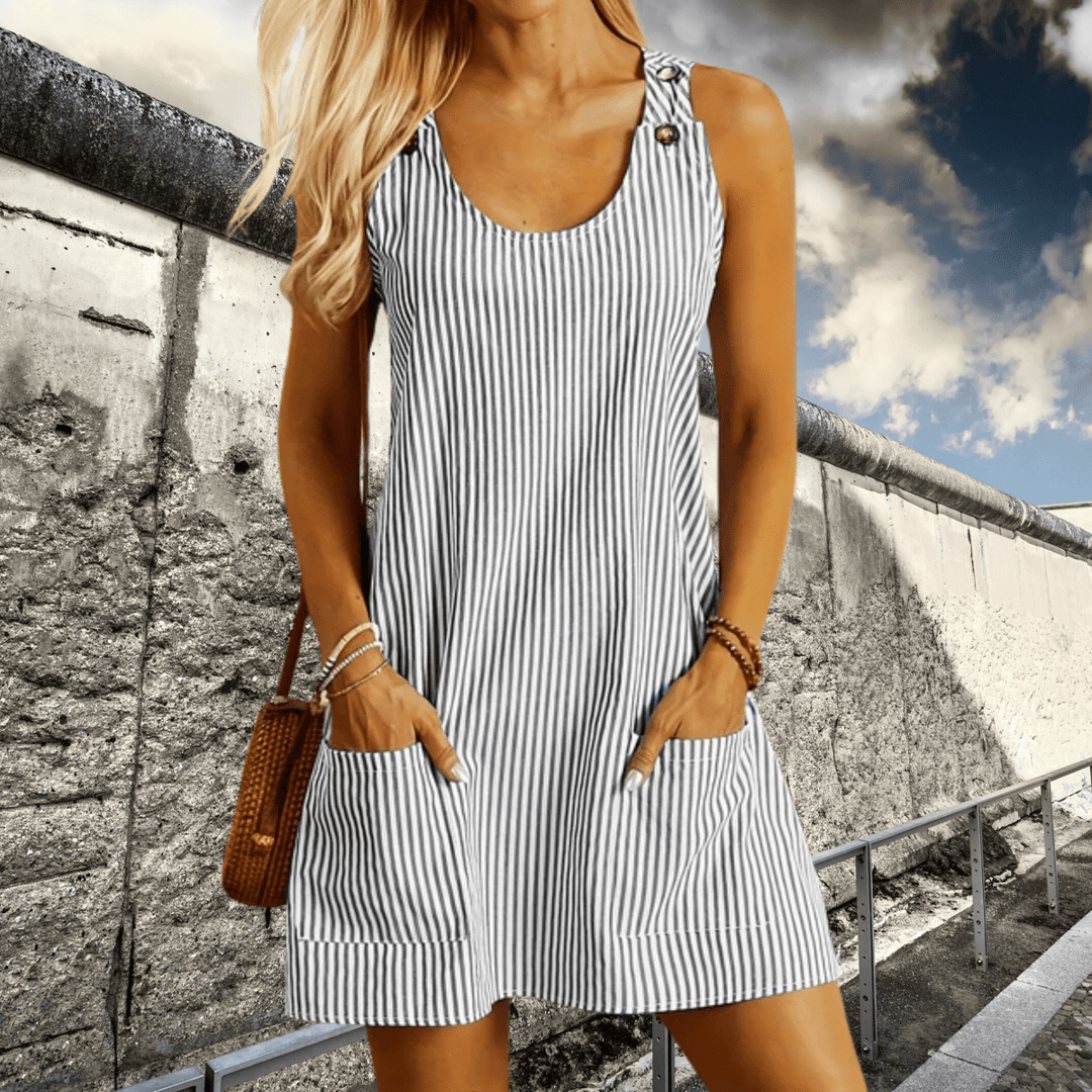Sommarklänning Dam | Randig A-linjedesign & Praktiska Fickor