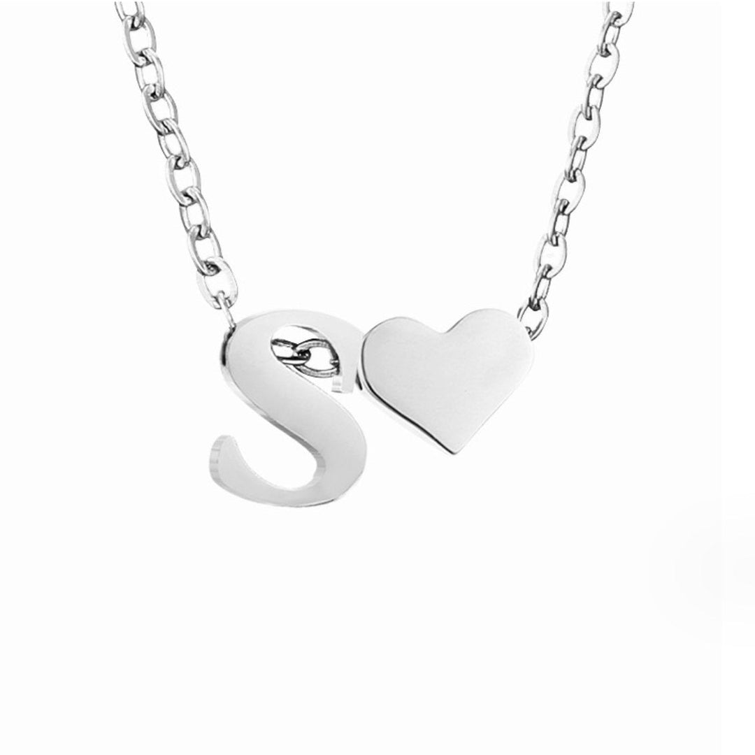 YAHNA | BREV INITIAL SILVER HÄNGSmycke