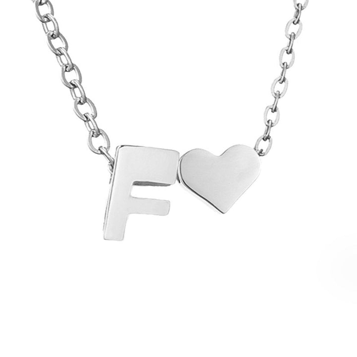YAHNA | BREV INITIAL SILVER HÄNGSmycke